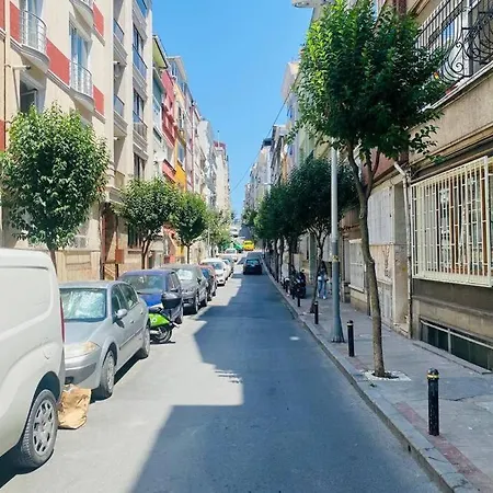 Sisli Pangalti Da 2+1 Jakuzili Luex 公寓 伊斯坦布尔